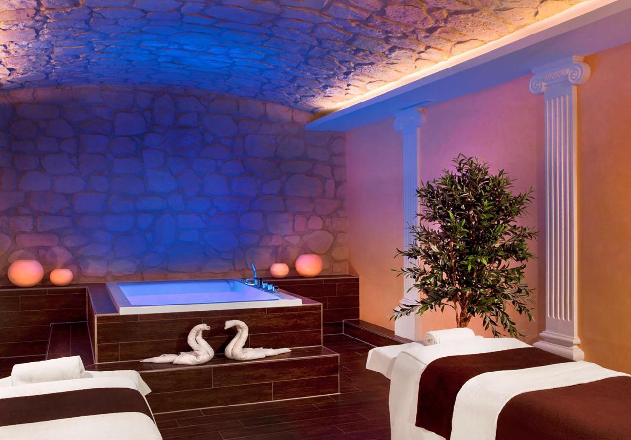 Dorint Marc Aurel Spa & Golf Resort Bad Goegging Luaran gambar