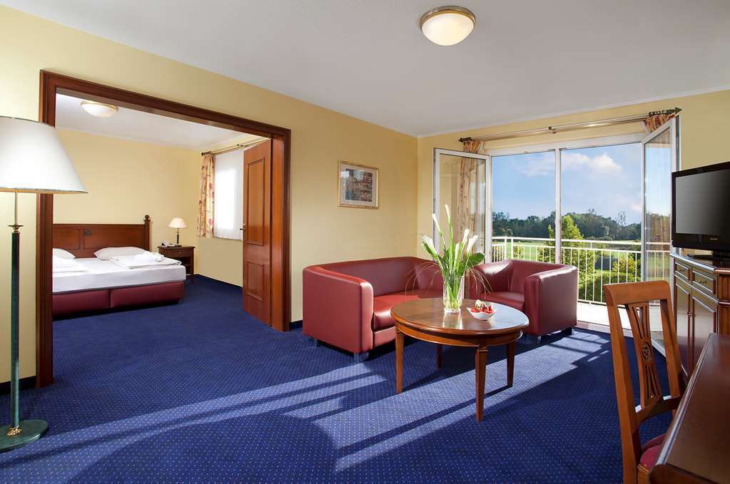 Dorint Marc Aurel Spa & Golf Resort Bad Goegging Bilik gambar