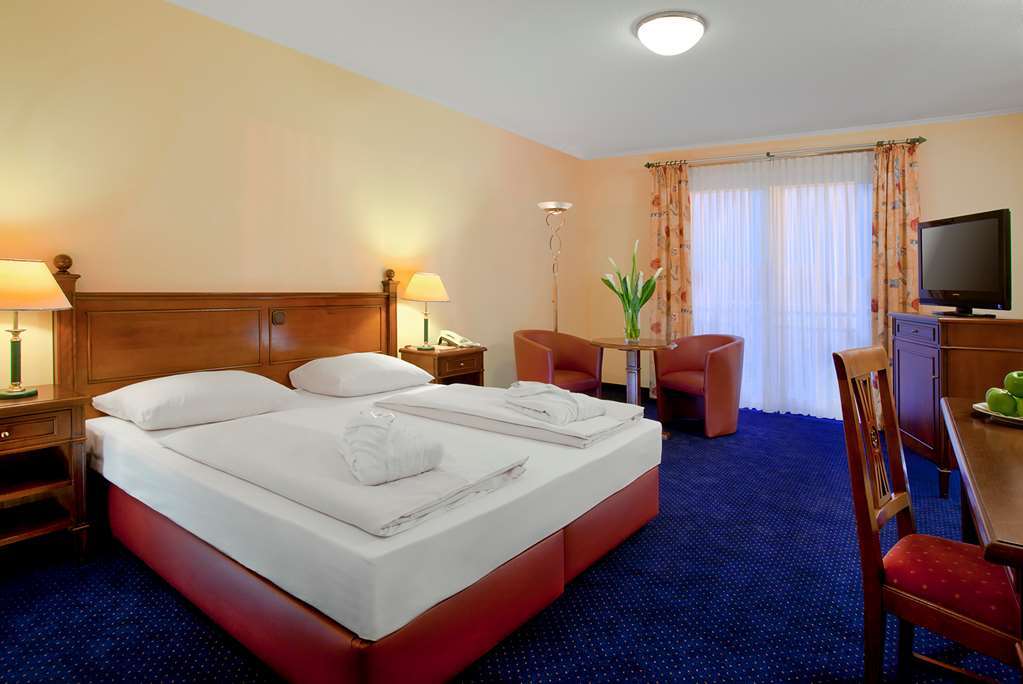 Dorint Marc Aurel Spa & Golf Resort Bad Goegging Bilik gambar